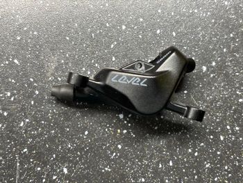 Used 2025 Level TLM bike — image 6 of 8
