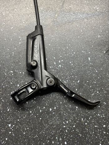 Used 2025 Level TLM bike — image 2 of 8