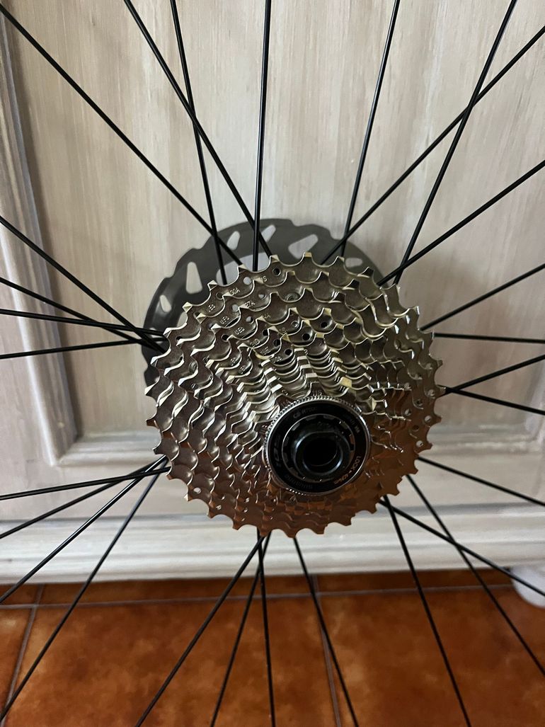 Used Shimano RS81 Wheelset bike — image 2 of 4