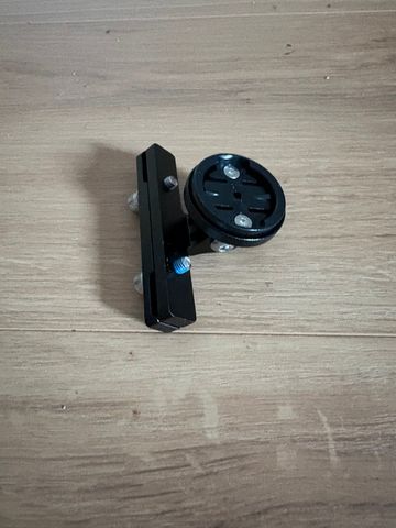 Použité Garmin Varia RTL510, RTL515, TL300 Sattelstützenhalterung bike — obrázek 2 z 2