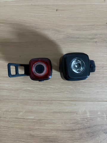Używany Antimi Fahrradleuchten-Set StVZO-zugelassen LED IPX5 Frontlicht + Rücklicht Cycling Accessories