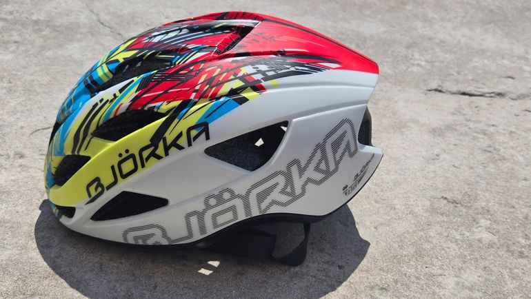 Used bjorka Speed Color Helmet 2025 bike — image 1 of 6