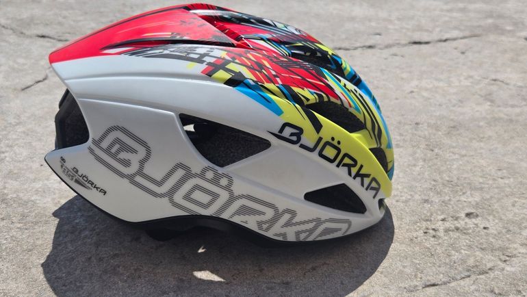 Used bjorka Speed Color Helmet 2025 bike — image 2 of 6