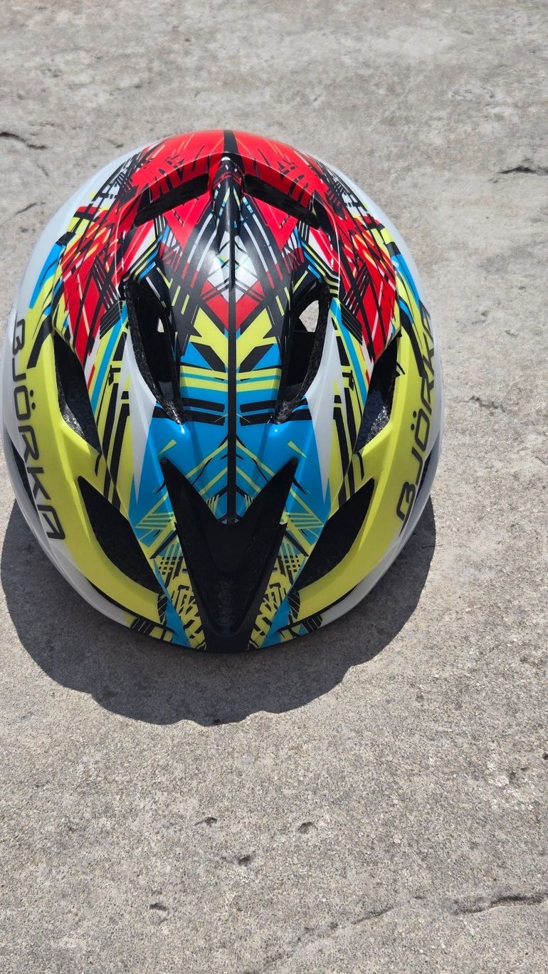 Used bjorka Speed Color Helmet 2025 bike — image 3 of 6