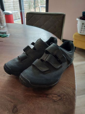 Used Shimano shme 301m bike — image 1 of 4