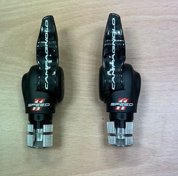 Käytetty Campagnolo 11S TT Bar-End Shifters Carbon 2015 Drivetrain & Pedals