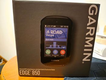 Used Garmin Edge 850 GPS Cycling Computer 2026 bike — image 4 of 4