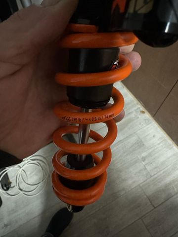 Used 2024 Ammortizzatore Rear Suspension