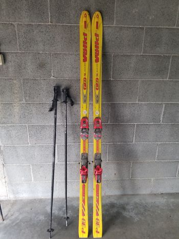 Volkl, Sci da gara slalom