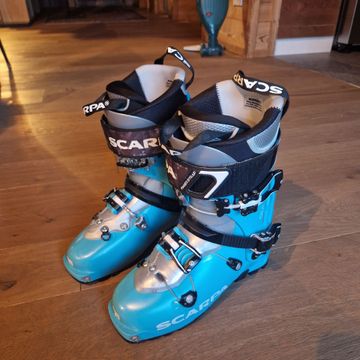 Scarpa Scarponi da sci alpinismo donna Skiing & Skitouring de segunda mano