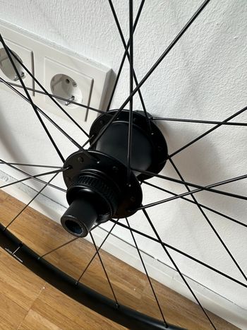 Used 2025 RP35 Pro Wheelset bike — image 5 of 9