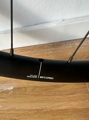 Used 2025 RP35 Pro Wheelset bike — image 6 of 9