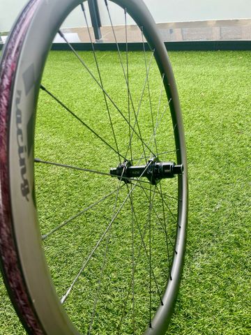 Used 2021 Ruedas de carbono EDP montaje a la carta bike — image 3 of 8