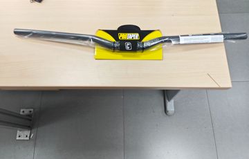 Brugt Proper ProTAPER Carbon 1/2" Rise 810mm Cockpit