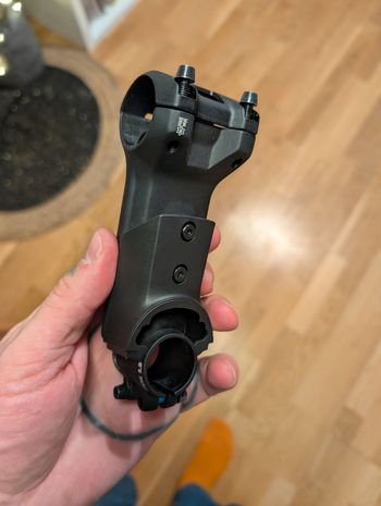 Used Syncros Stem bike — image 5 of 5