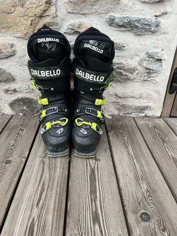 Used 2023 Panterra 100 Ski Boots bike — image 2 of 4