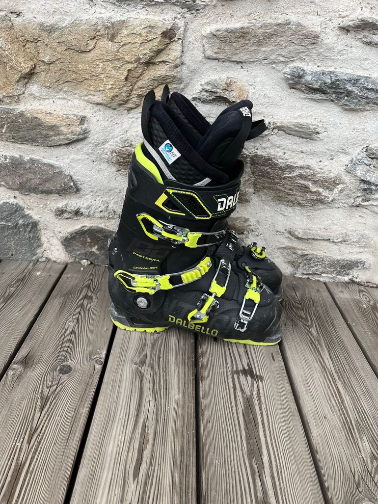 Used 2023 Panterra 100 Ski Boots bike — image 1 of 4