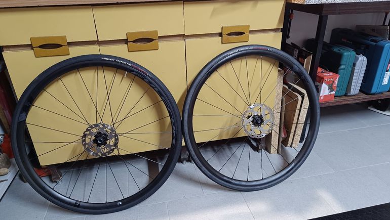 Used 2023 Ruote 600 bike — image 3 of 3