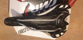 Used Fizik Sellino Saddle bike — image 2 of 2