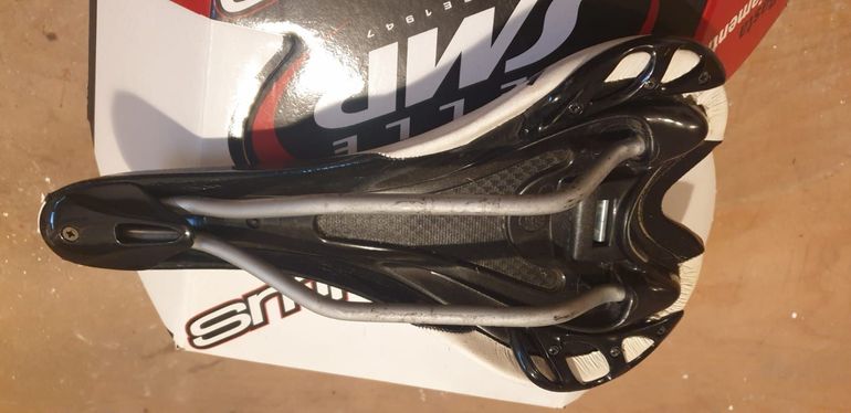 Used Fizik Sellino Saddle bike — image 2 of 2