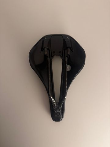 Gebrauchtes 2025 Lynx 2.0 Superflow Carbon Saddle bike — Bild 3 von 4