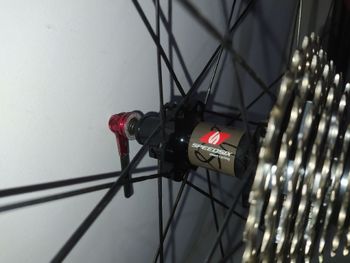 Used Speedsix Speedsix Pro Carbon Tubular Wheelset bike — image 5 of 9