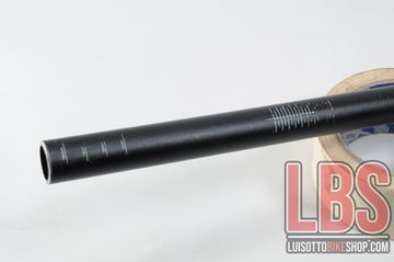 Used OnOff Sulfur 800 Rise 40 d. 31.8mm bike — image 3 of 7