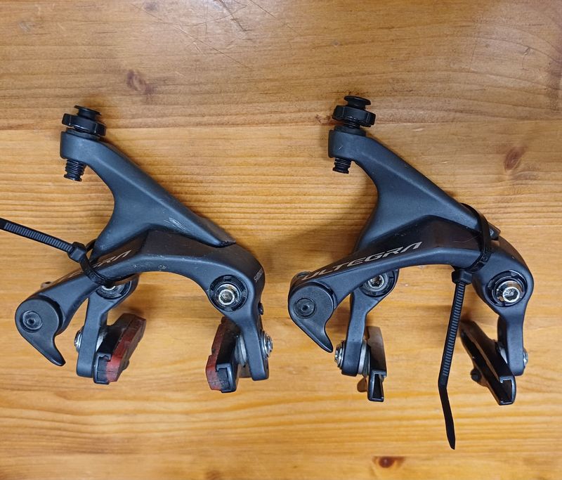 Brugt Shimano Ultegra BR-R8010F Direct Mount Brakes