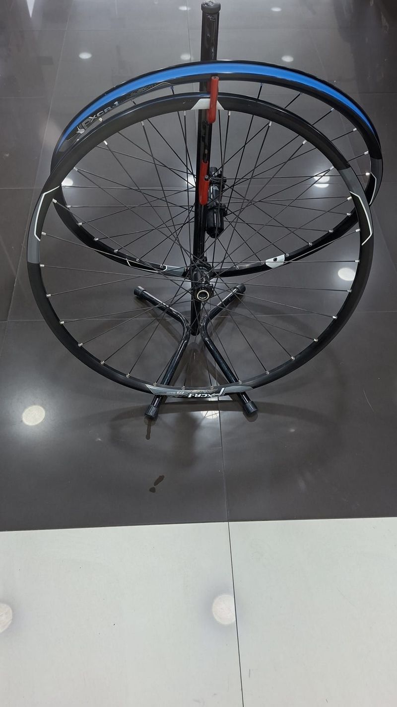 Used Giant Par de Rodas Mtb 27.5 de aluminio semi-novas Wheels