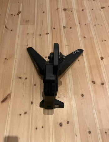 Used Tacx FLUX Indoor Smart Trainer bike — image 2 of 4