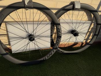 Used Bontrager Aeolus Elite 50 TLR Disc Road Wheel 2026 bike — image 11 of 13