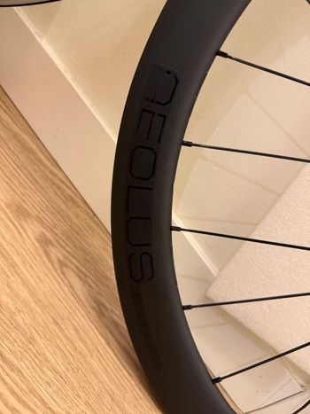 Used Bontrager Aeolus Elite 50 TLR Disc Road Wheel 2026 bike — image 16 of 19