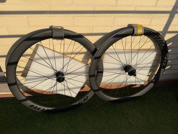 Used Bontrager Aeolus Elite 50 TLR Disc Road Wheel 2026 bike