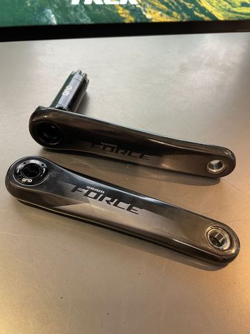 Brugt 2024 Force Crankset Drivetrain & Pedals