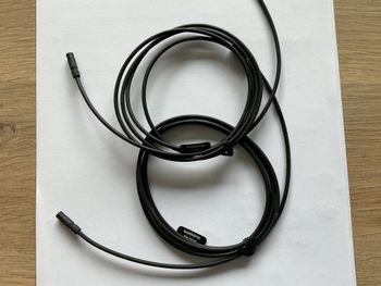 Used Shimano Di2 kabel EW SD50 1400mm bike — image 2 of 2
