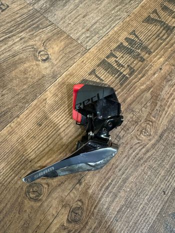Sram, RED eTap AXS Umwerfer