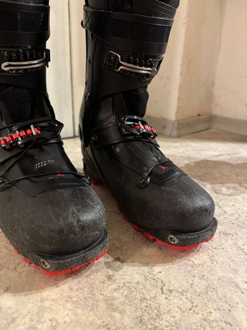 Używany Atomic Backland Carbon Tourenskischuh bike — zdjęcie 6 z 6