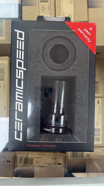 Gebrauchtes Ceramicspeed PF30 Shimano Coated Pedalier Drivetrain & Pedals