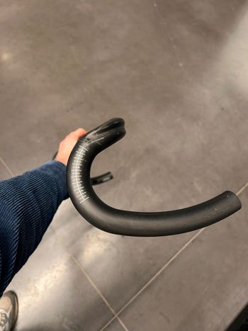 Used Easton EC70 AX Handlebar 440 mm 2024 bike — image 2 of 2