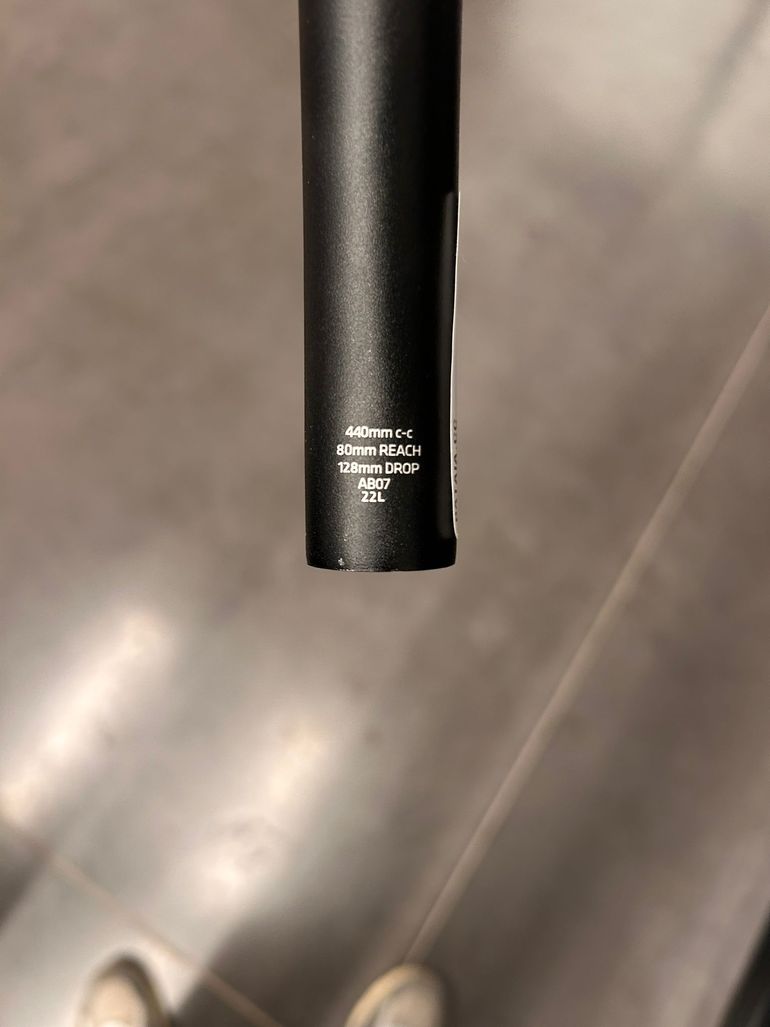 Used Cervelo AB07 Alloy Handlebar 440 mm 2023 bike — image 3 of 3