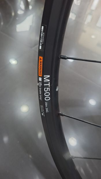Used Shimano MT500 29" Wheelset 2026 bike — image 5 of 9