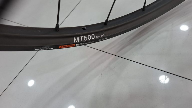 Używany Shimano MT500 29" Wheelset 2026 bike — zdjęcie 10 z 16