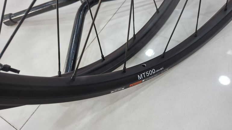Używany Shimano MT500 29" Wheelset 2026 bike — zdjęcie 15 z 16