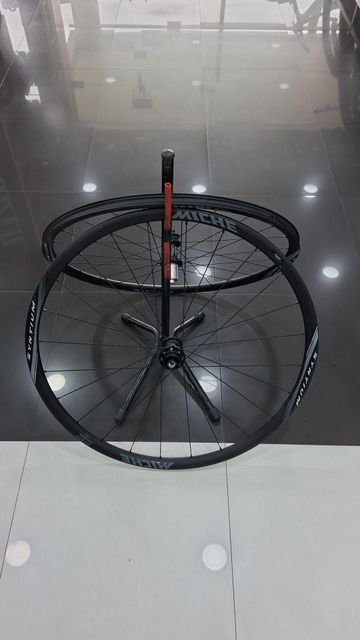 Miche Syntium Axy DX Road Wheelset 2026 Wheels de segunda mano