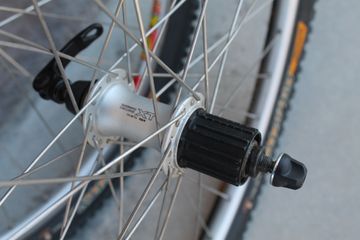 Used Mavic MTB 26" V-Brake X517 bike — image 4 of 10