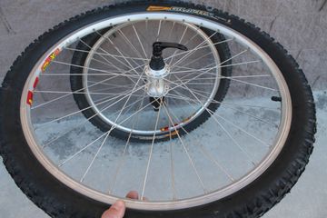 Used Mavic MTB 26" V-Brake X517 bike — image 6 of 10