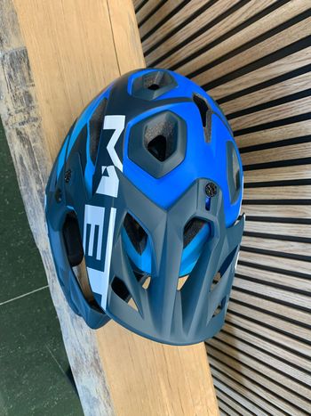 Used 2024 Parachute MCR MIPS Helmet bike — image 3 of 3