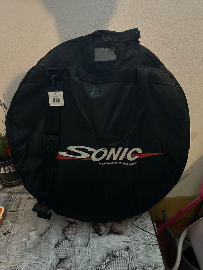 Used Sonic competition full carbon bike — image 8 of 8