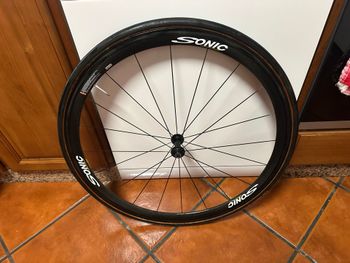 Used Sonic competition full carbon bike — image 2 of 8