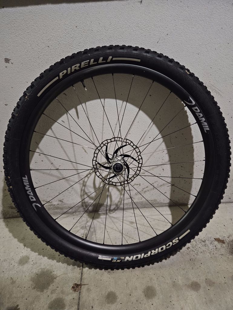 Used damil cerchi bike — image 4 of 5